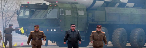 ‌کیم جونگ اون 김정은‌'s header picture
