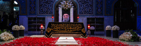 ‌نــورا‌'s header picture