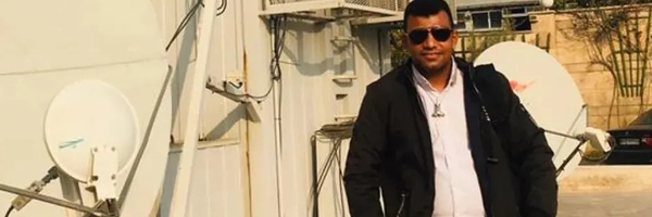 ‌Mahdi Ahmadi‌'s header picture