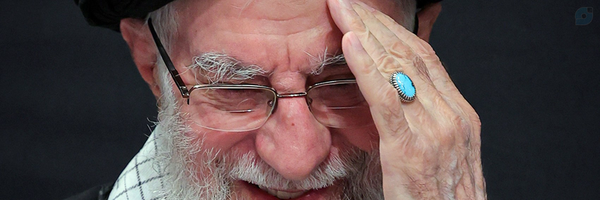 ‌وحید کفعمی‌'s header picture