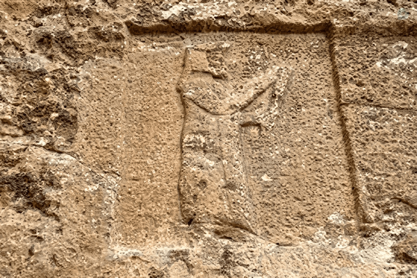 سنگ نگاره منسوب به آستیاگ