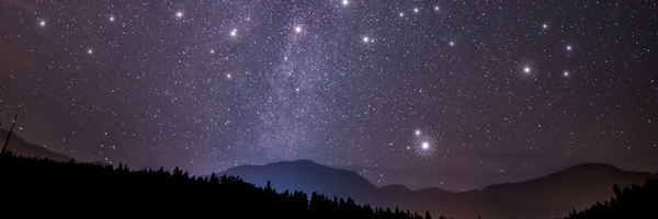 ‌امیر دادستان‌'s header picture