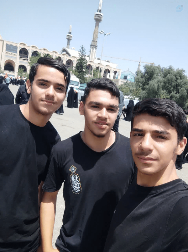 الله هم الرزقنا شهادة  جمیعا