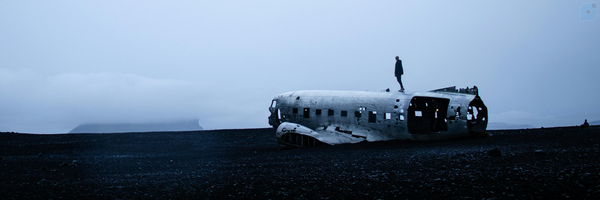 ‌خلبان زمینگیر‌'s header picture