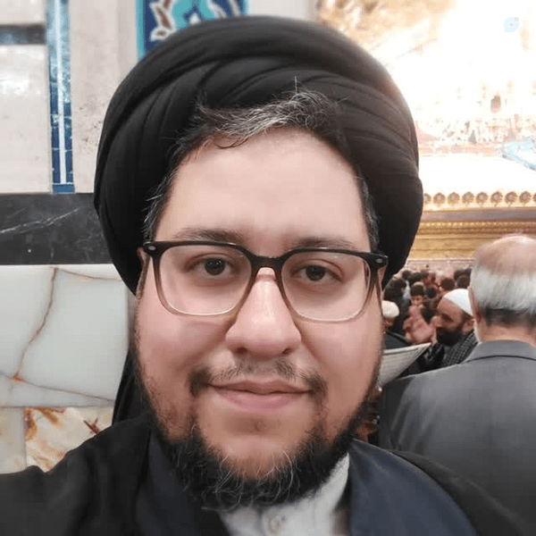 🤗سلام به همگی🌺

تبارنامه:

من سیدمحمدرضا واسعی معروف به سید قمی هستم.
از طرف پدری سید حسینی و از نوادگان جناب زید شهید، ابن الإم