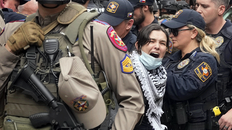 دارم فکر می‌کنم اگر اپلای کرده بودم، جرات داشتم کف دانشگاه محل تحصیلم از فلسطین حمایت کنم؟
یا از ترس تعلیق و دیپورت لال بودم؟