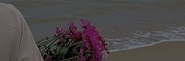 ‌بانو‌'s header picture