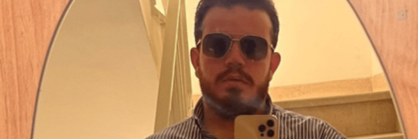 ‌علی مجدم‌'s header picture