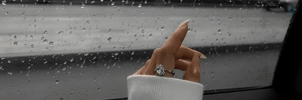 ‌Hasti‌'s header picture