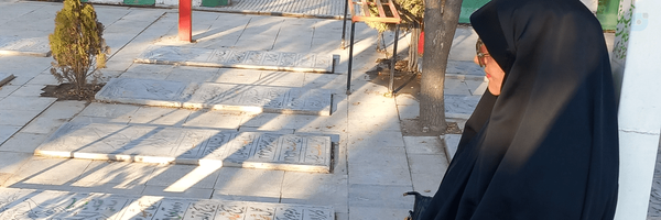 ‌Ma Moghadase‌'s header picture