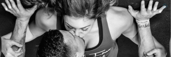 ‌TushyRaw‌'s header picture