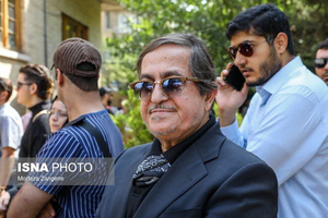 محمد علی زمانی و شیب گرفتن خروج او از آنچه می نمود