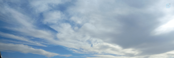 ‌دختری از فراز آسمان ها‌'s header picture