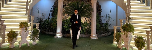 ‌Amir Shahbazi‌'s header picture