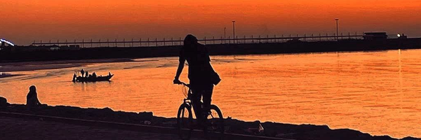 ‌زهــراء‌'s header picture