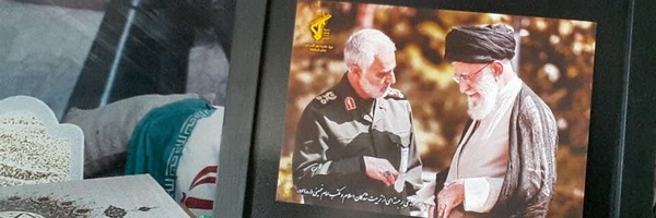 ‌رؤیا متکیائی‌'s header picture