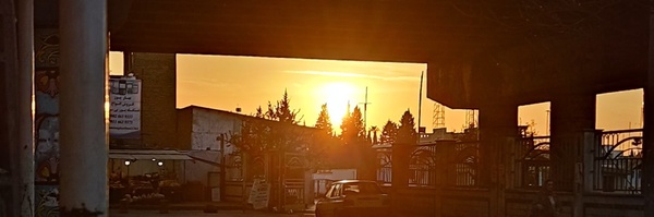 ‌مانلی‌'s header picture