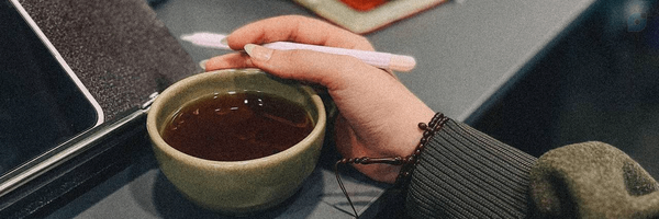‌🍓خانومِ‍ نیمچه‌'s header picture