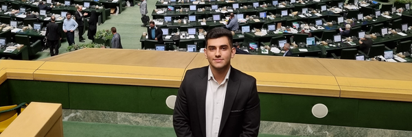 ‌امید محمدی‌'s header picture