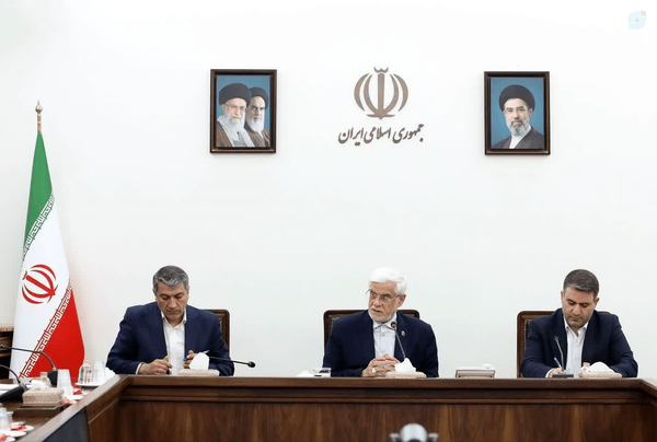 ببخشید آقای قالیباف چطوری میتونند از دستور کار مجلس خارج کنند بدون در نظر گرفتن نظر نمایندگان که اینطور ازشون محکم قول گرفتید؟!