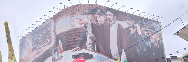 ‌پوریا آذربخت‌'s header picture
