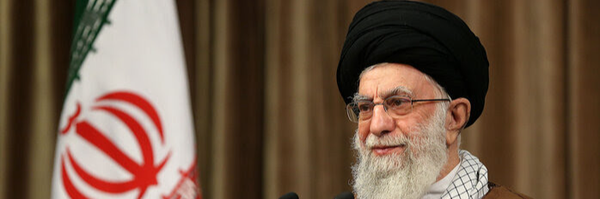 ‌منتقد انقلابی‌'s header picture