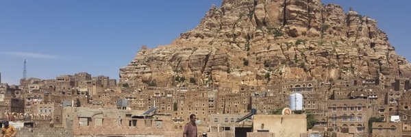 ‌الزهيري‌'s header picture