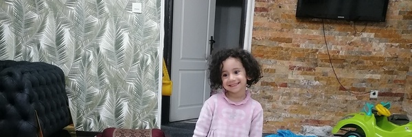 ‌مریم‌'s header picture